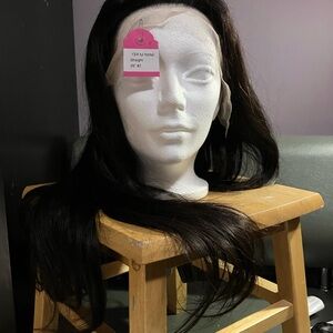 13/4 FULL FRONTAL STRAIGHT WIG 26”